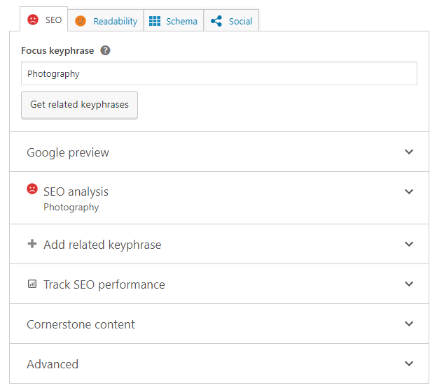 A screenshot of the Yoast SEO plugin settings for a blog post in WordPress, showing options for focus keywords and other SEO factors. The interface includes various tabs and fields for customizing the post's SEO settings.